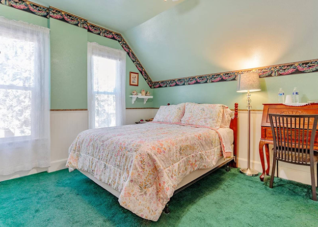 lodging in Golden, Colorado